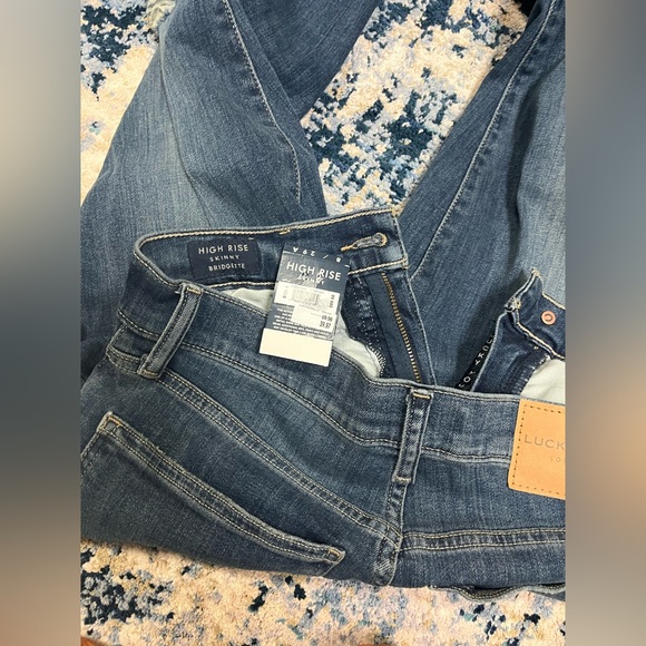 Lucky brand jeans. Size 8. - Picture 6 of 9